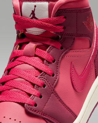 Air Jordan 1 Mid SE Women's Shoes. Nike.com